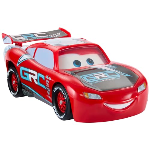 Mattel Disney · Pixar Cars Flash McQueen Course et dérapages Coupe mondiale de course, Coffret Véhicule et accessoires avec 4 cônes et 2 modes de jeu, HXJ34