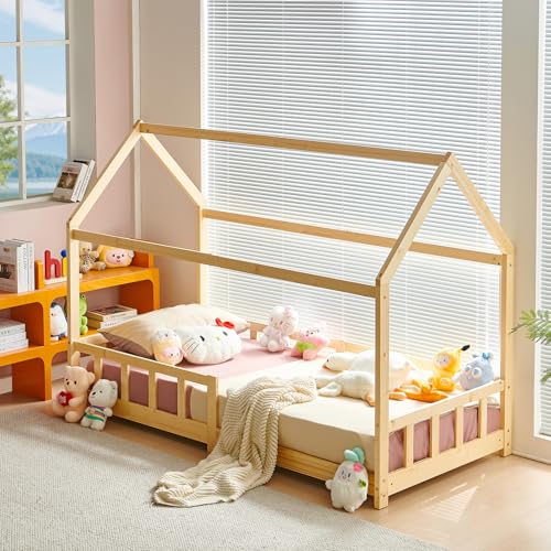 FetiNes Lit Cabane Enfants 90x200 cm avec Protection Contre Les Chutes & sommier Montessori, lit à barreaux pour Enfants et Adolescents, Bois Massif Pin, Couleur du Bois